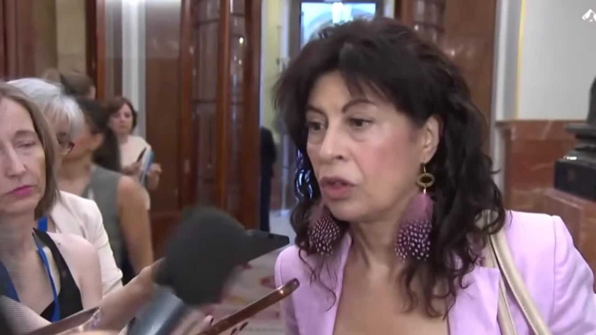 Gobierno respalda a Zapatero tras las últimas revelaciones de la UDEF