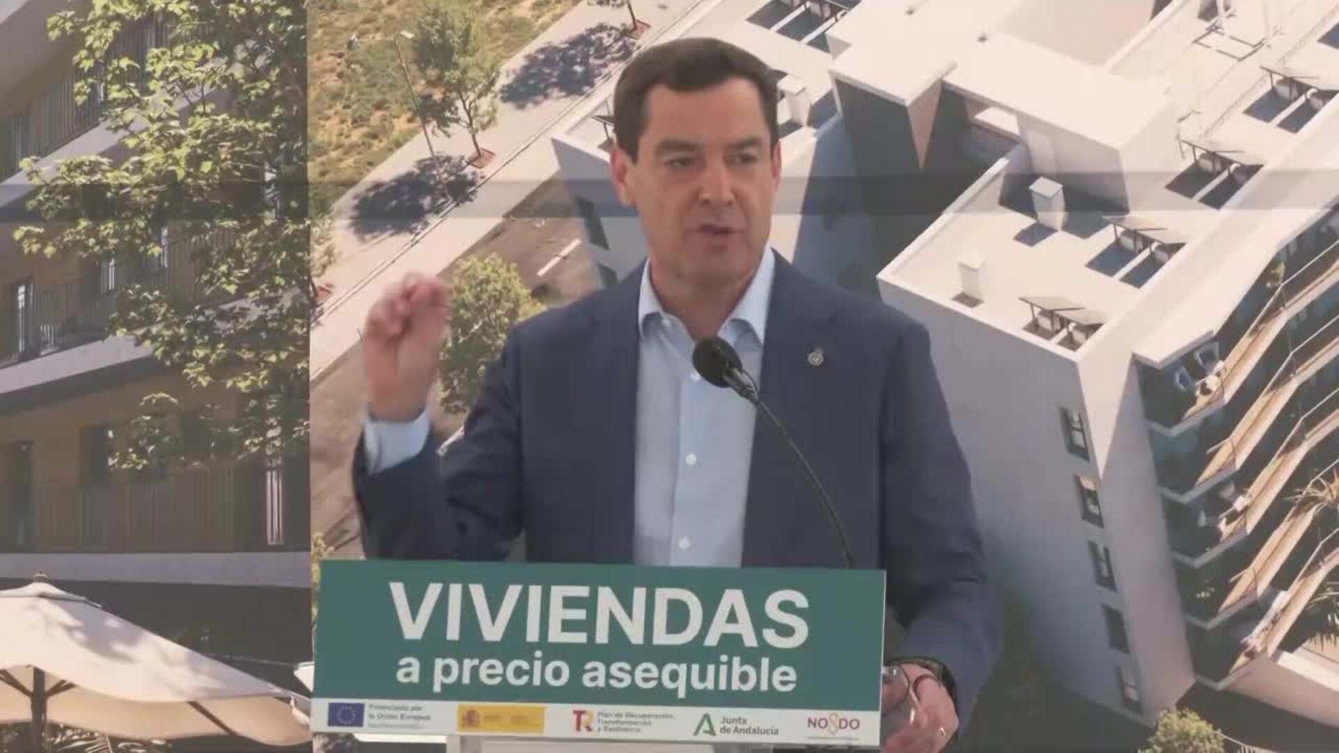 Moreno pide unidad política para abordar el problema de la vivienda, sin mirar "color" político