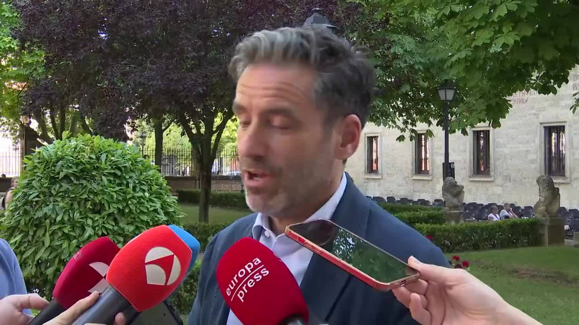 Sémper afirma que la legislatura "ya no da más de sí" y pide que Sánchez convoque elecciones