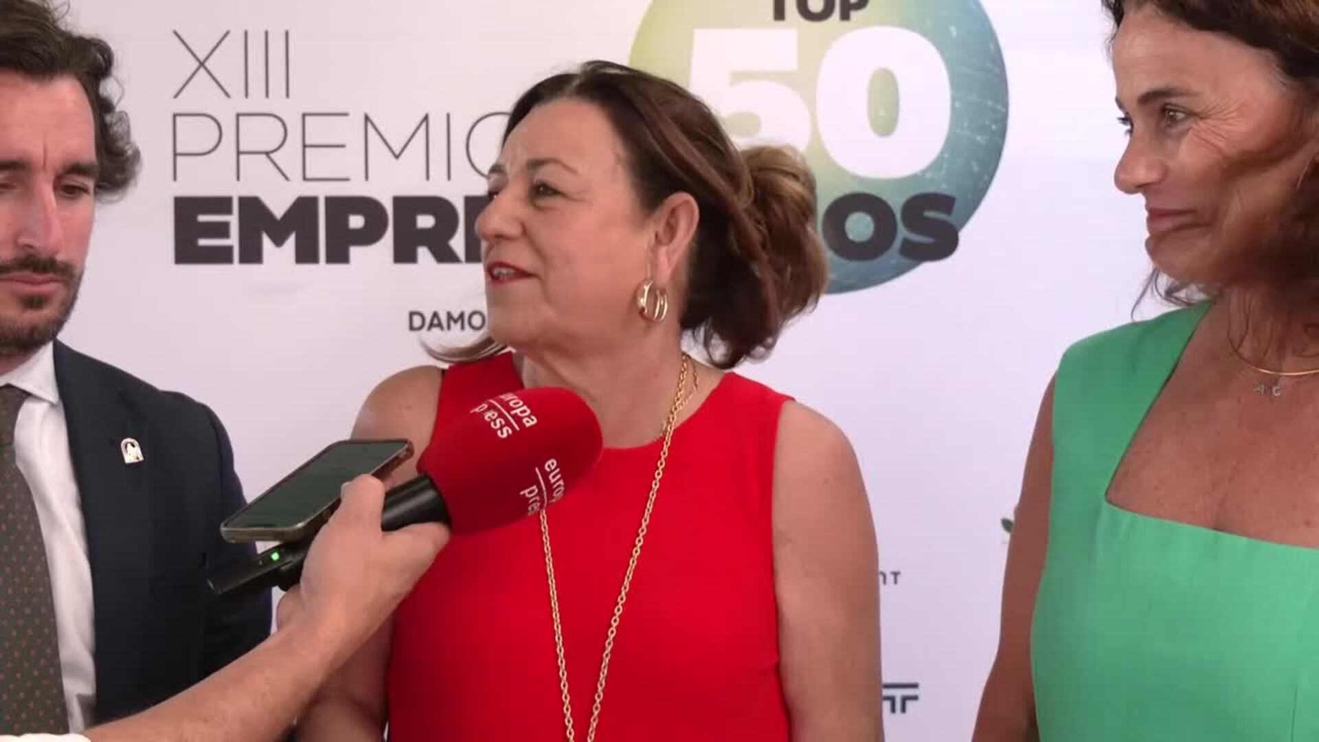 Castillo otorga el 'Premio Emprendemos' a S.Lab y reivindica el emprendimiento andaluz