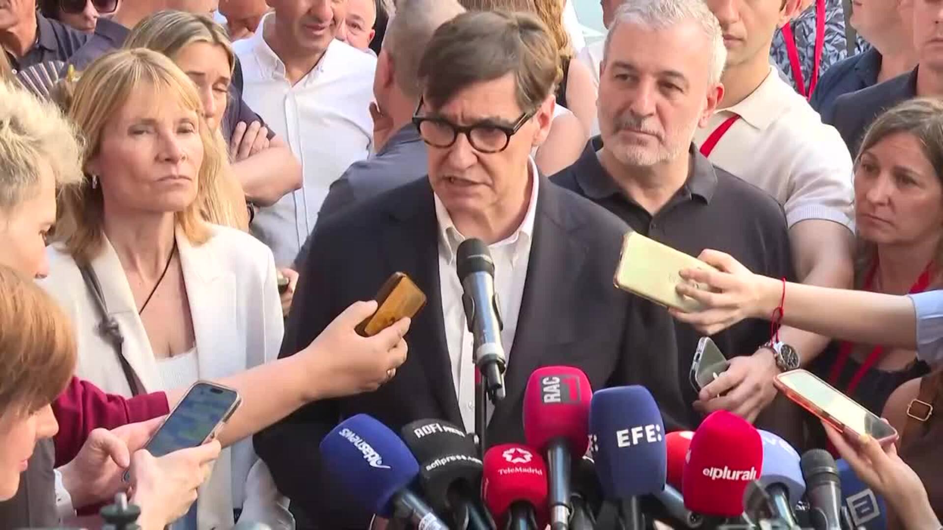 Illa: "Ante la disyuntiva de involución, los socialistas catalanes estamos por avanzar"