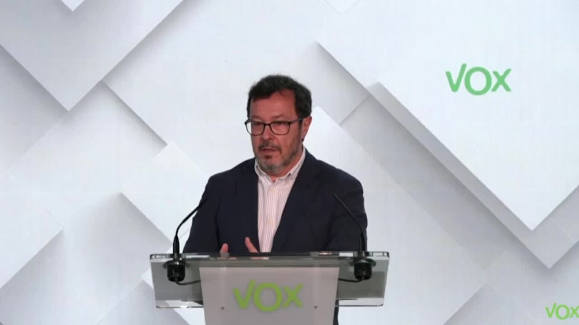 Vox pide a Sánchez "no alargar la agonía" con los Presupuestos