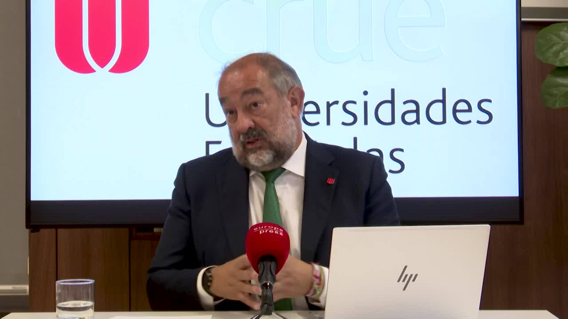 Presidente de CRUE ve "mejorable" la norma para crear universidades
