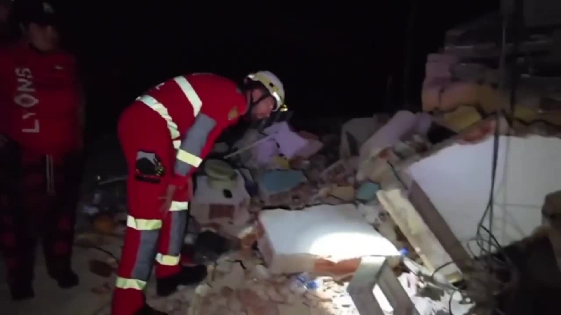 Ascienden a 18 los españoles fallecidos en los terremotos de Venezuela