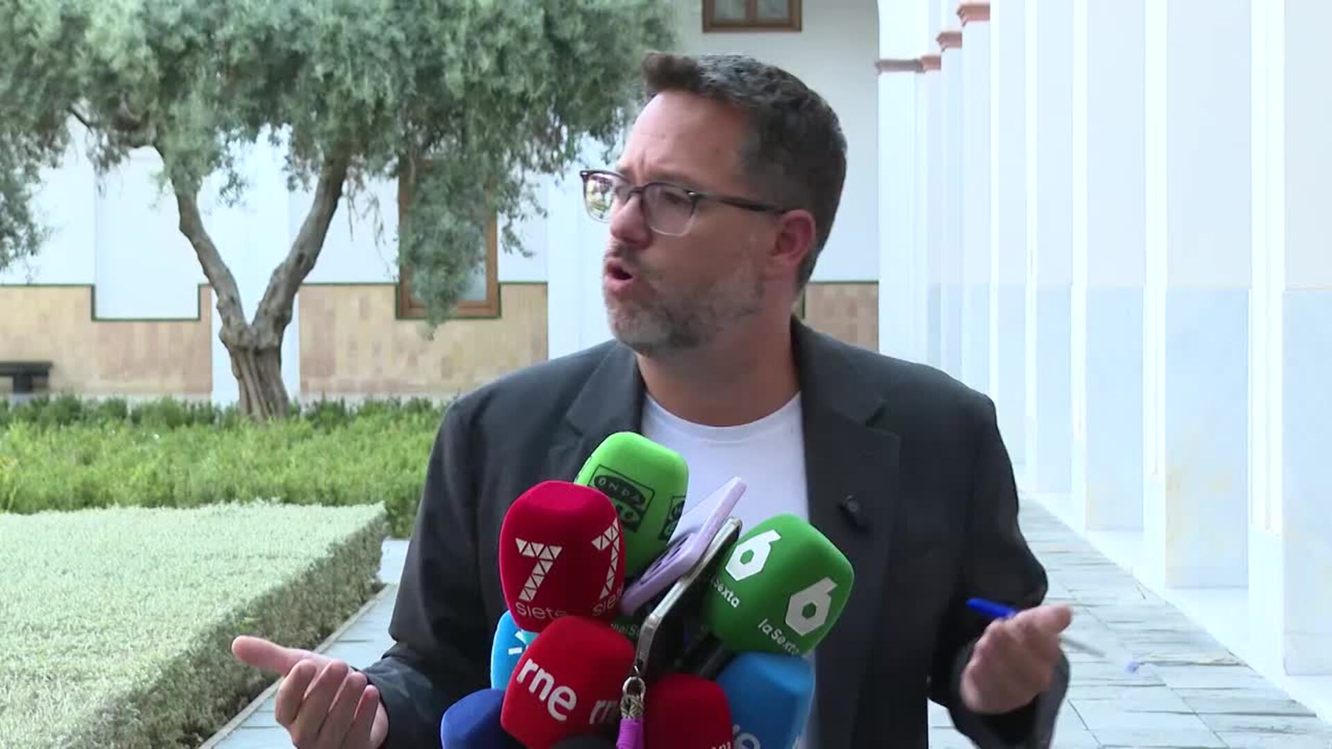 Adelante Andalucía tacha de "robo democrático" votar sin conocer el acuerdo entre Moreno y Vox