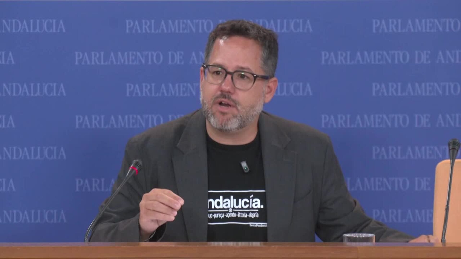 Adelante asegura que Moreno "se ha comido con papas la prioridad nacional" de Vox