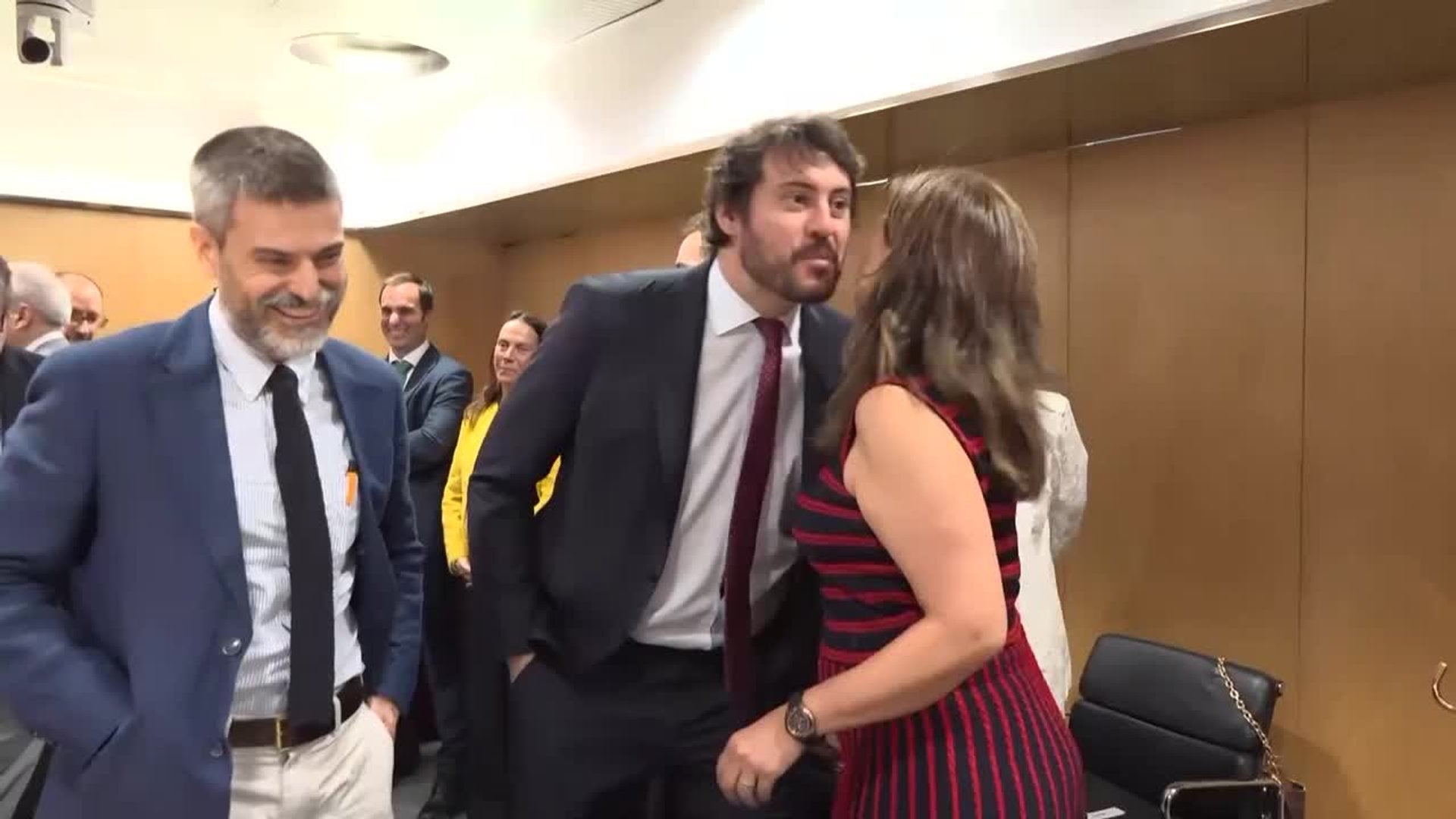 España confirma que el Consejo de Ministros aprobará el techo de gasto y afea la actitud del PP