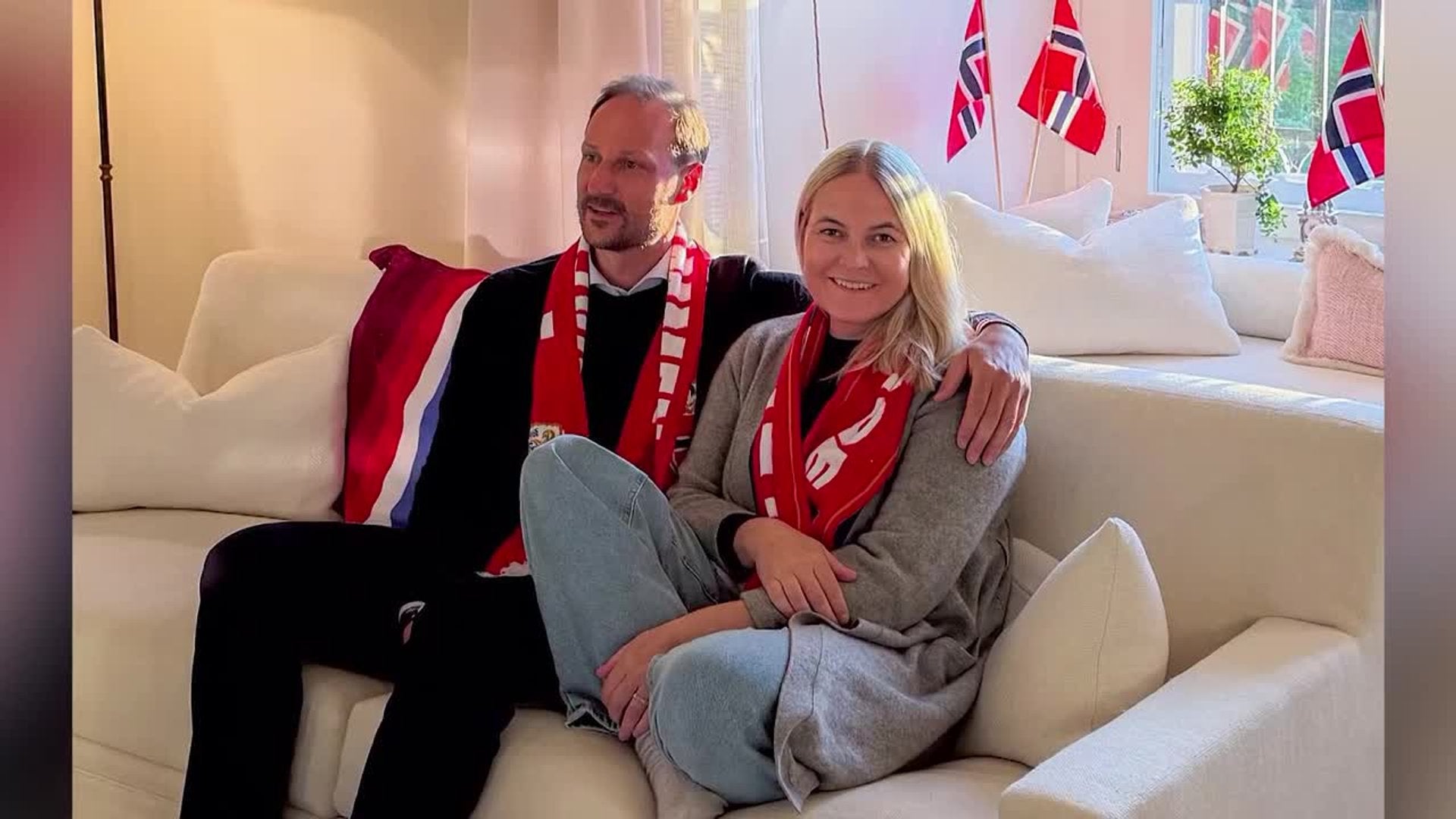 La Princesa Mette-Marit de Noruega reaparece tras su trasplante de pulmón