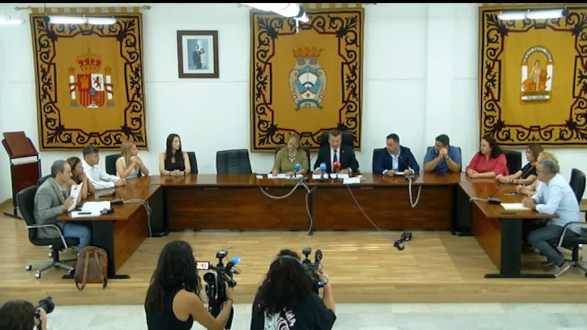 Carboneras abre la puerta al derribo del Algarrobico