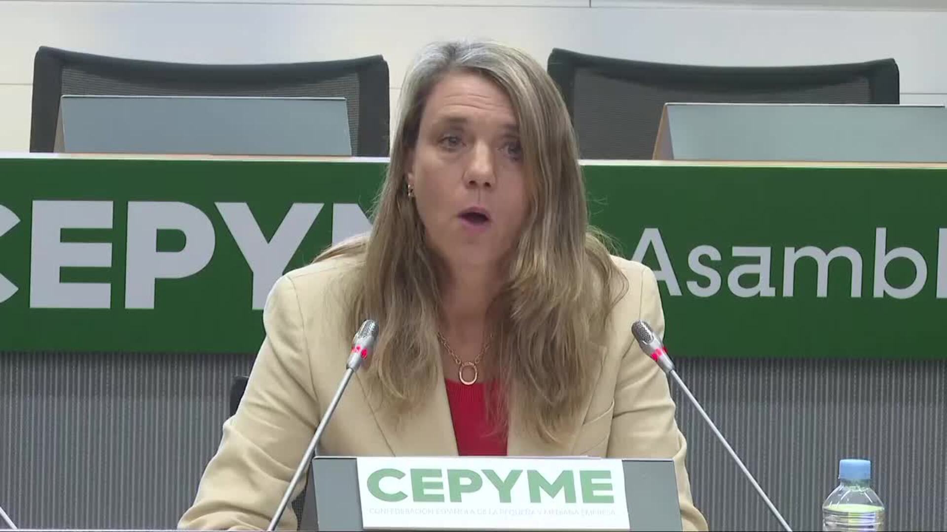 Cepyme y CEOE denuncian "asfixia" regulatoria, aumento de costes y deterioro del diálogo social