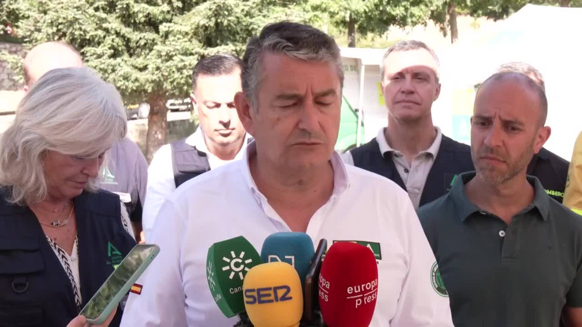 Estabilizado el incendio de Grazalema (Cádiz), con la vuelta de la población desalojada