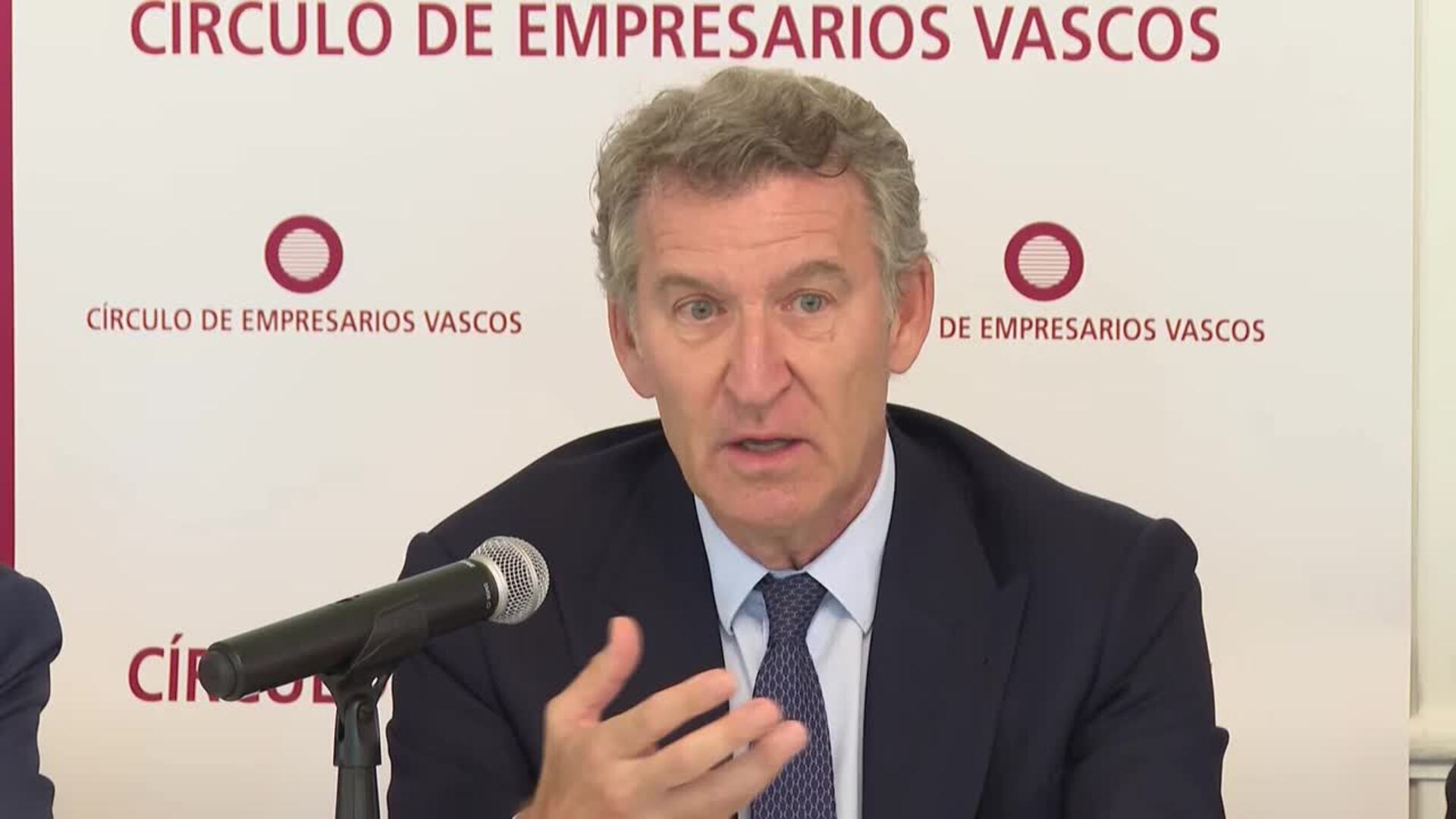 Feijóo alerta del "enorme coste reputacional" para España