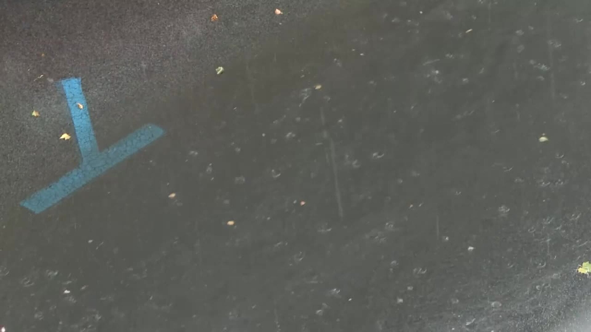 Una fuerte tormenta de verano sorprende a los madrileños en plena ola de calor