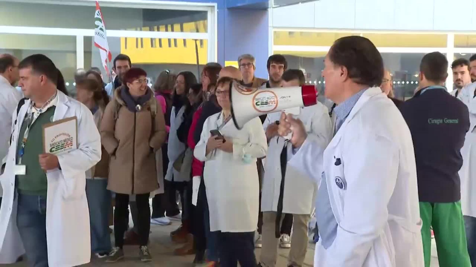 Castilla-La Mancha pide "empezar de cero" con el Estatuto Marco y defiende su modelo sanitario
