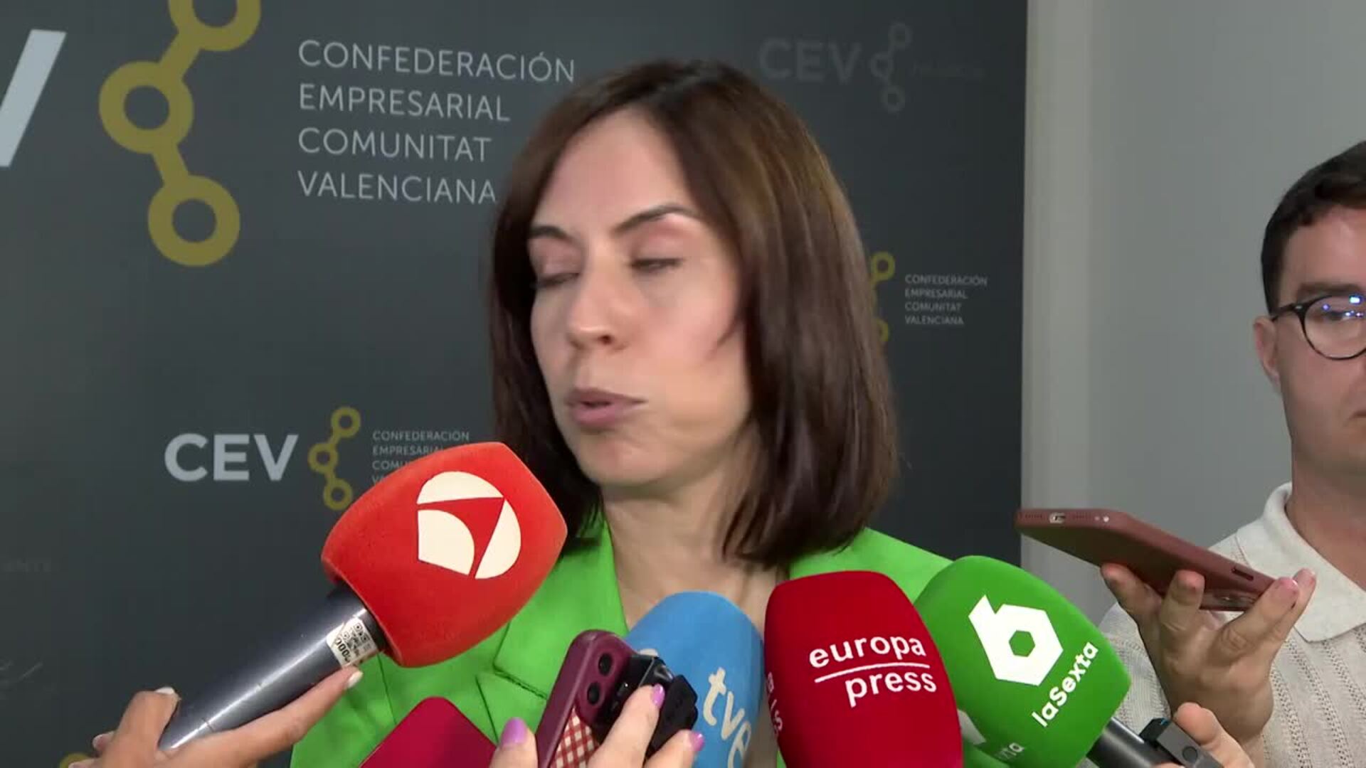 Morant, sobre Argüello: "No sé si es el presidente de la CEE o colaborador de Vox"