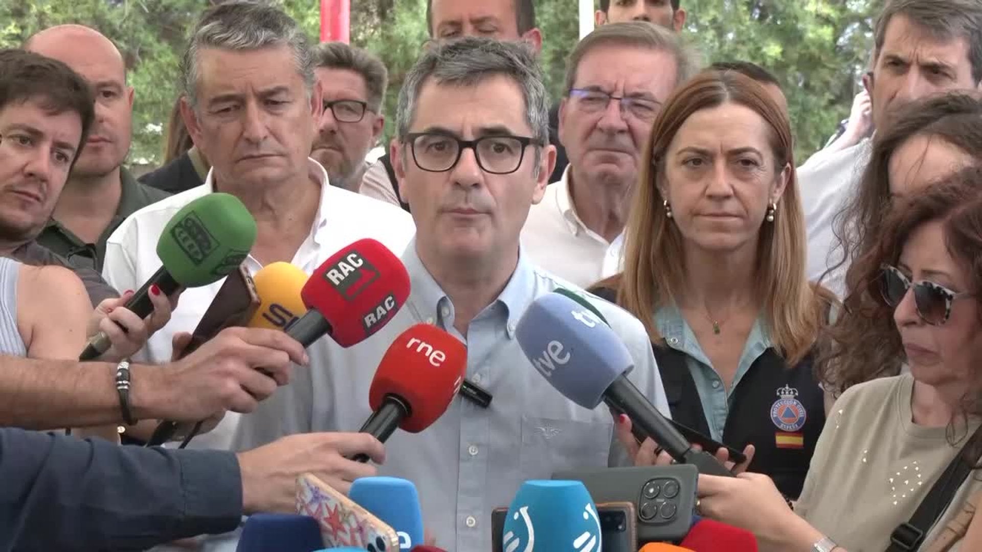 Bolaños ve condiciones favorables para atajar el incendio y prevé "noticias positivas"