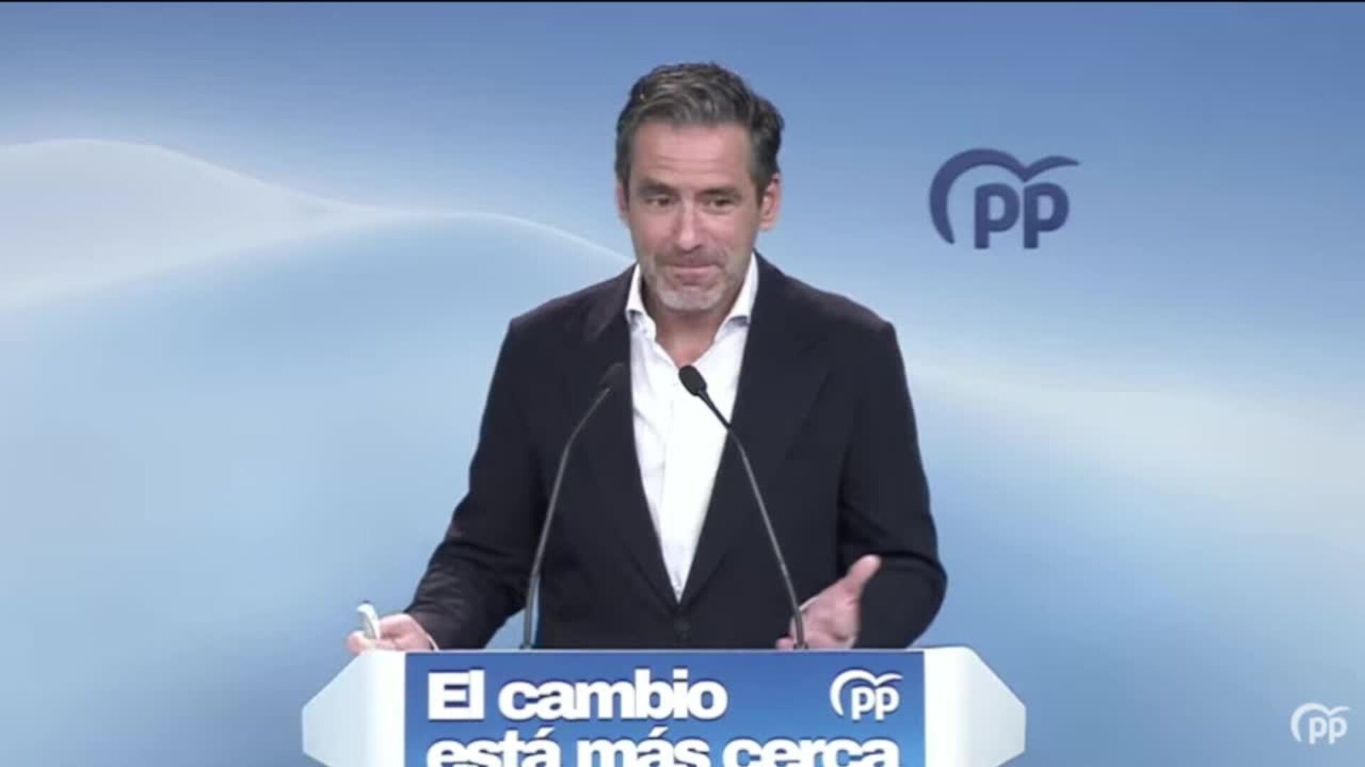 El PP critica que Sánchez no vote este martes el techo de gasto y esté en París