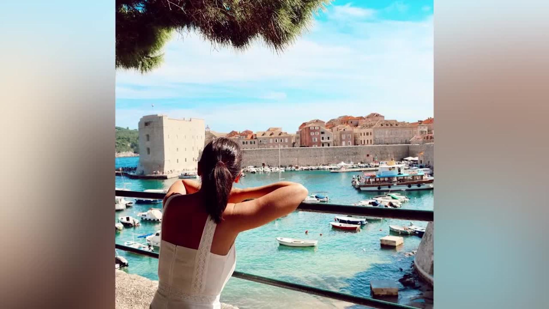 Tamara Falcó e Íñigo Onieva continúan disfrutando de sus vacaciones por el Mediterráneo