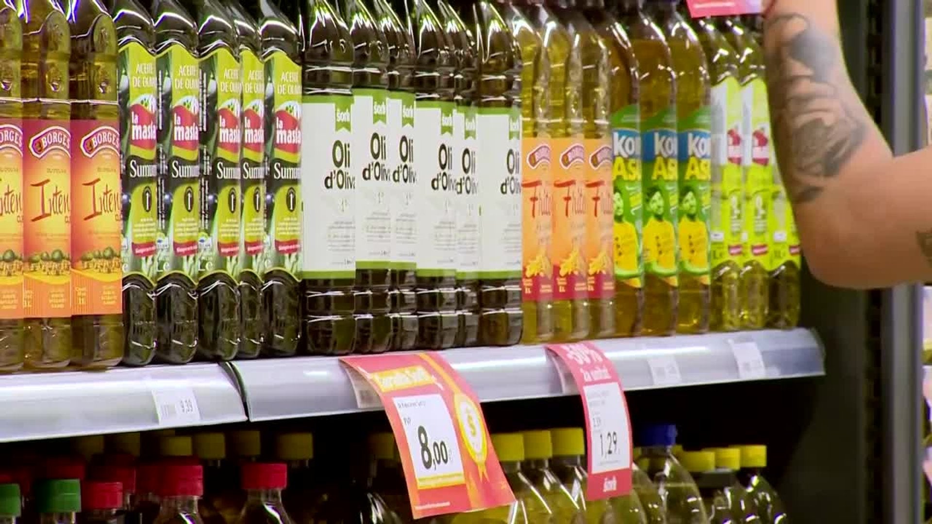 Los españoles pueden ahorrar hasta 1.310 euros en la cesta de la compra si comparan precios