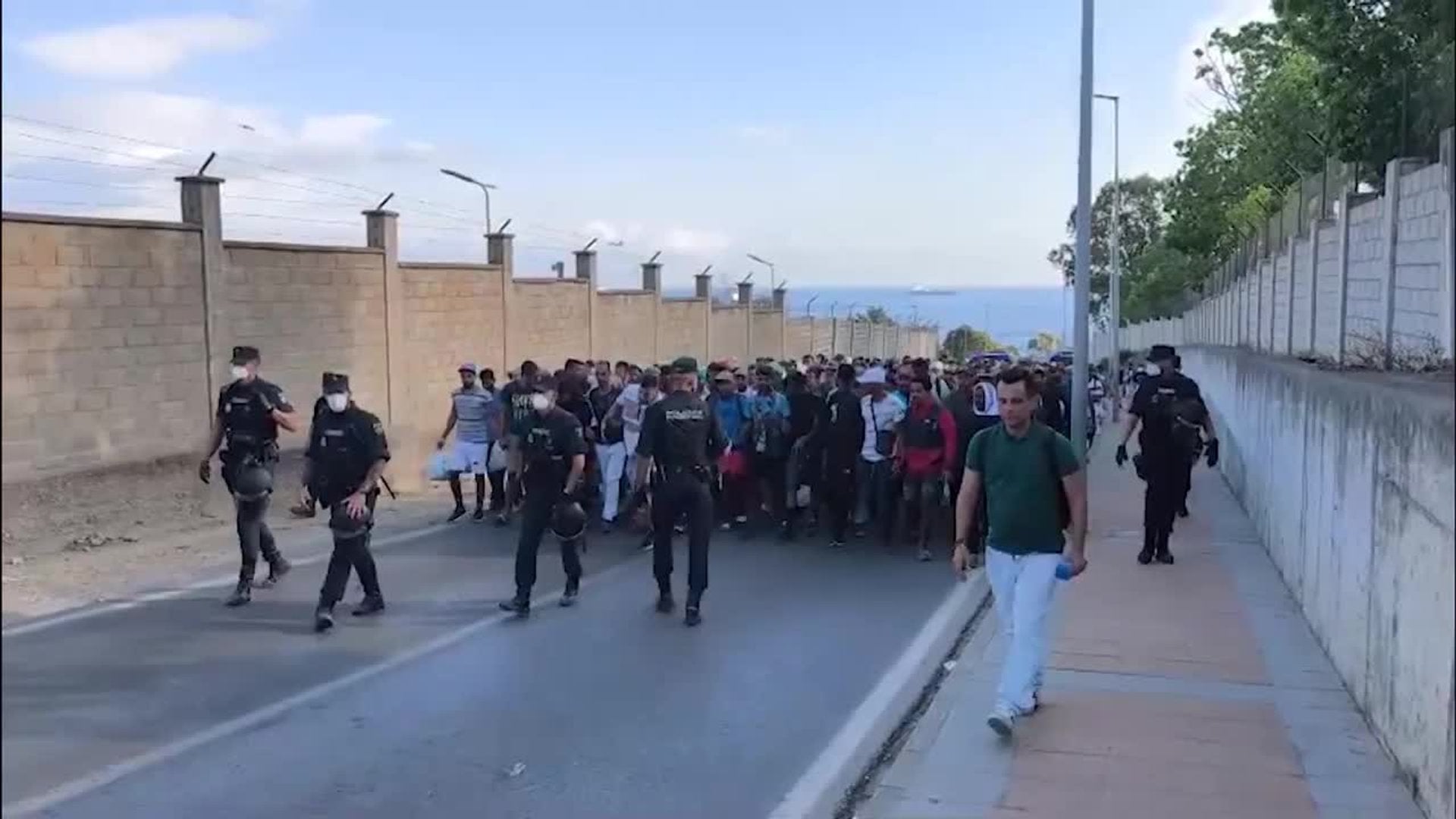 Rabat dice que "si los migrantes no han sido devueltos" hay que preguntar a España el porqué