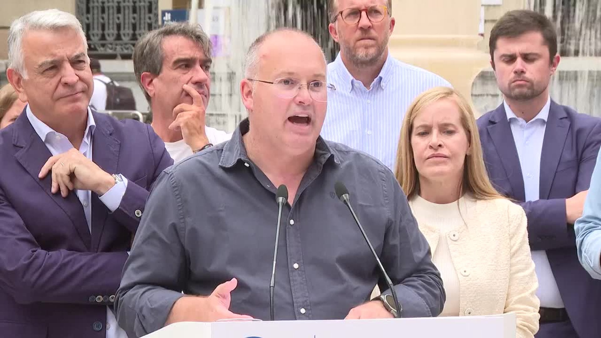 Tellado quiere contar con Oyarzabal en Madrid y anima a Fernández a presentarse a la reelección