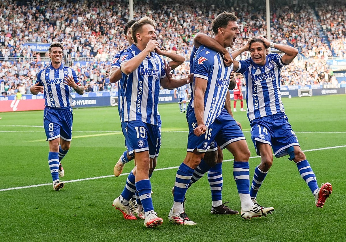 Alavés 5-2 Osasuna: El Alavés se desata y aplasta a Osasuna | El Correo