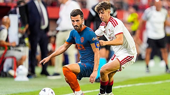 Gayà pilota un Valencia sin rumbo