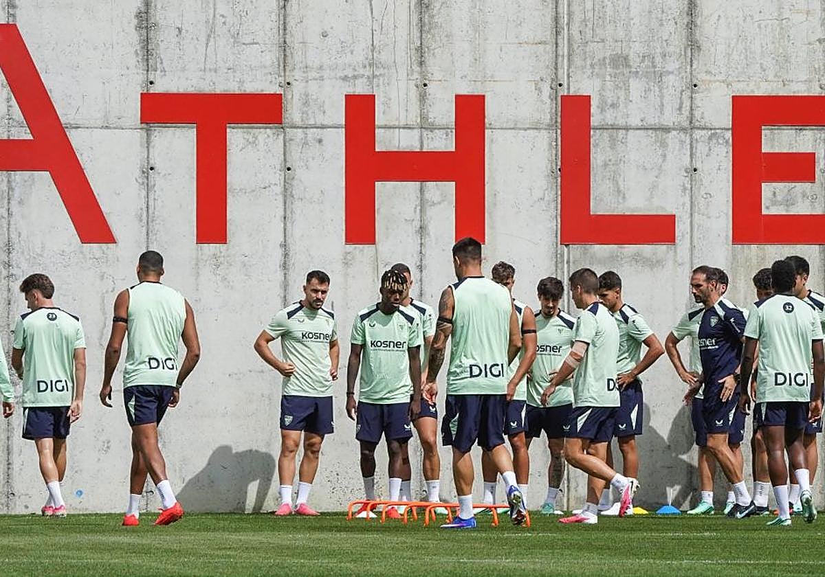 La reflexión de Uriarte sobre el bajo número de jugadores vizcaínos en el Athletic: «Nos preocupa porque puede tener un impacto fundamental»