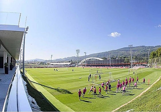 El Athletic Club y los Chicago Bears organizan entrenamientos de fútbol americano en Lezama