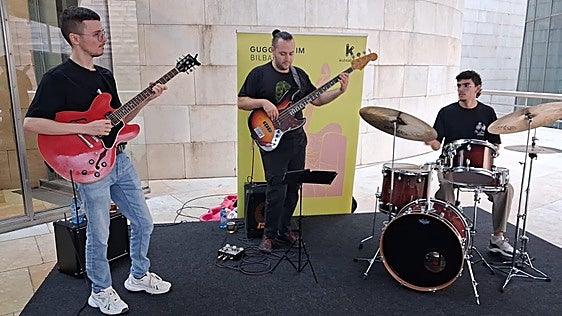 Yuriy Yaremko cierra el ciclo estival 'Art & Music' del Guggenheim