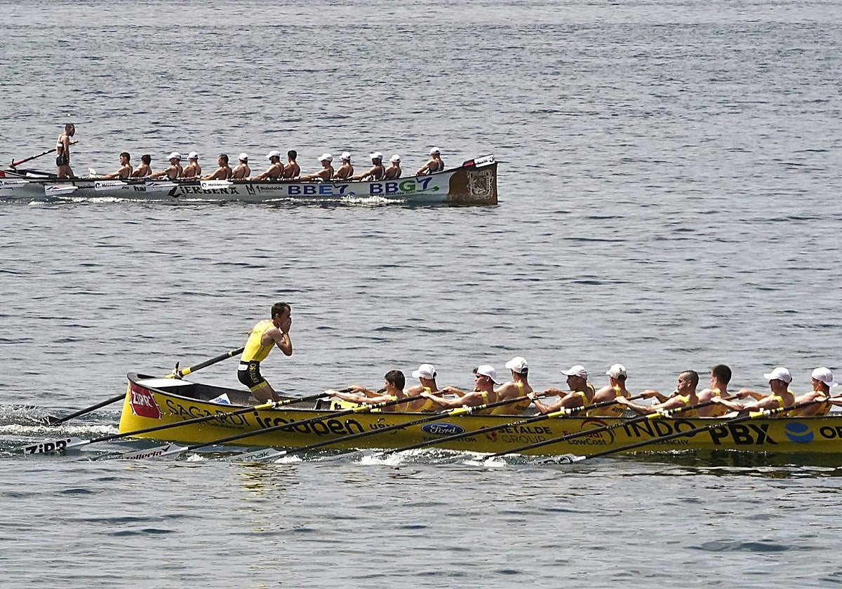 Zierbena y Orio, en el Campeonato de España disputado hace poco en aguas gallegas.