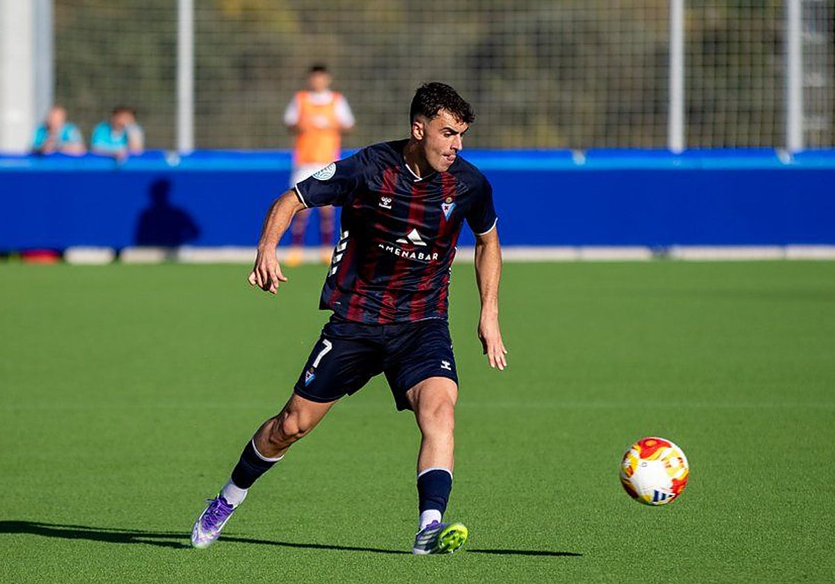 Endika Mateos, el baracaldés que el Eibar le ha cedido al Barakaldo.