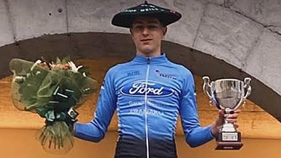 El vitoriano Aratz Sánchez gana la última etapa de la Vuelta a Bizkaia junior