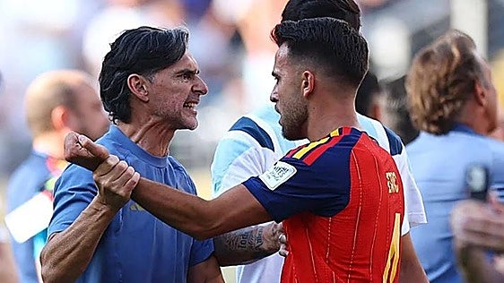 Ayala se disculpa a medias por su agresión a Dani Olmo: «No fue un puñetazo y ha pasado miles de veces»