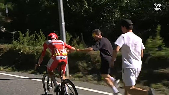 La última 'vacilada' de Pogacar en la Vuelta