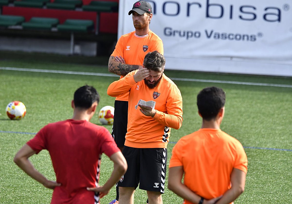 Jon Erice, durante uno de los entrenamientos en Gobela.