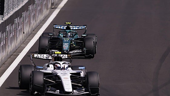 Polémico toque entre Alonso y Sainz en el GP de Madrid: «¡Me ha empujado contra el muro!»