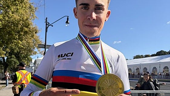Benjamín Noval gana el oro en el Mundial de contrarreloj junior