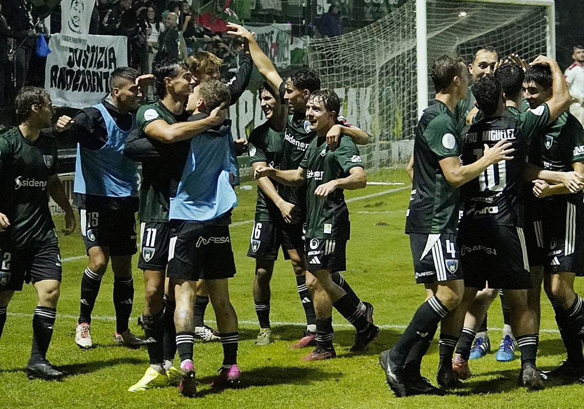 Sestao River prepares to host Gimnástica de Torrelavega at Las Llanas