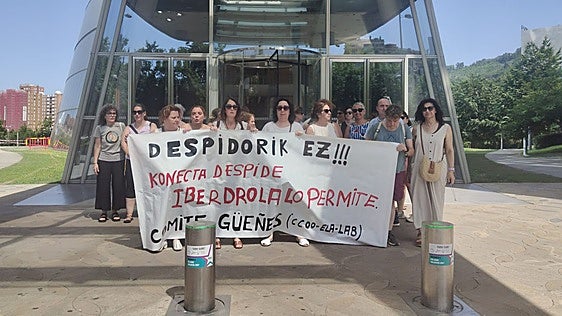 Los trabajadores de Konecta en España alertan de más de 2.000 despidos en los dos últimos años con el paso a la IA