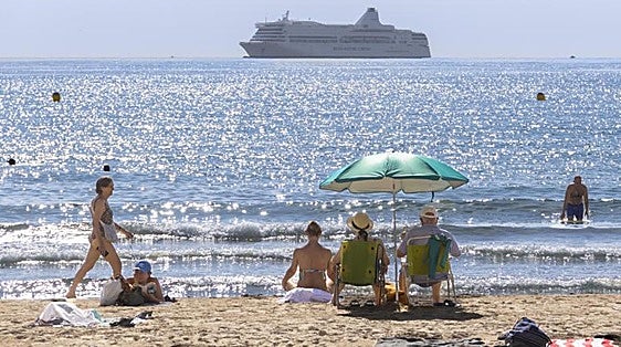 El aviso de una asesora del SEPE a los que pueden perder su subsidio por irse de vacaciones: «Hay un máximo de días»