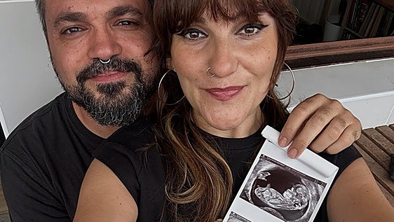 Rozalén espera su primer hijo: «¡Pollito vasco-manchego en camino!»