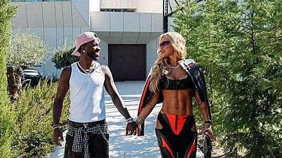 Vinicius se compromete con la influencer Virginia Fonseca y presumen de anillo tras más de un año de relación