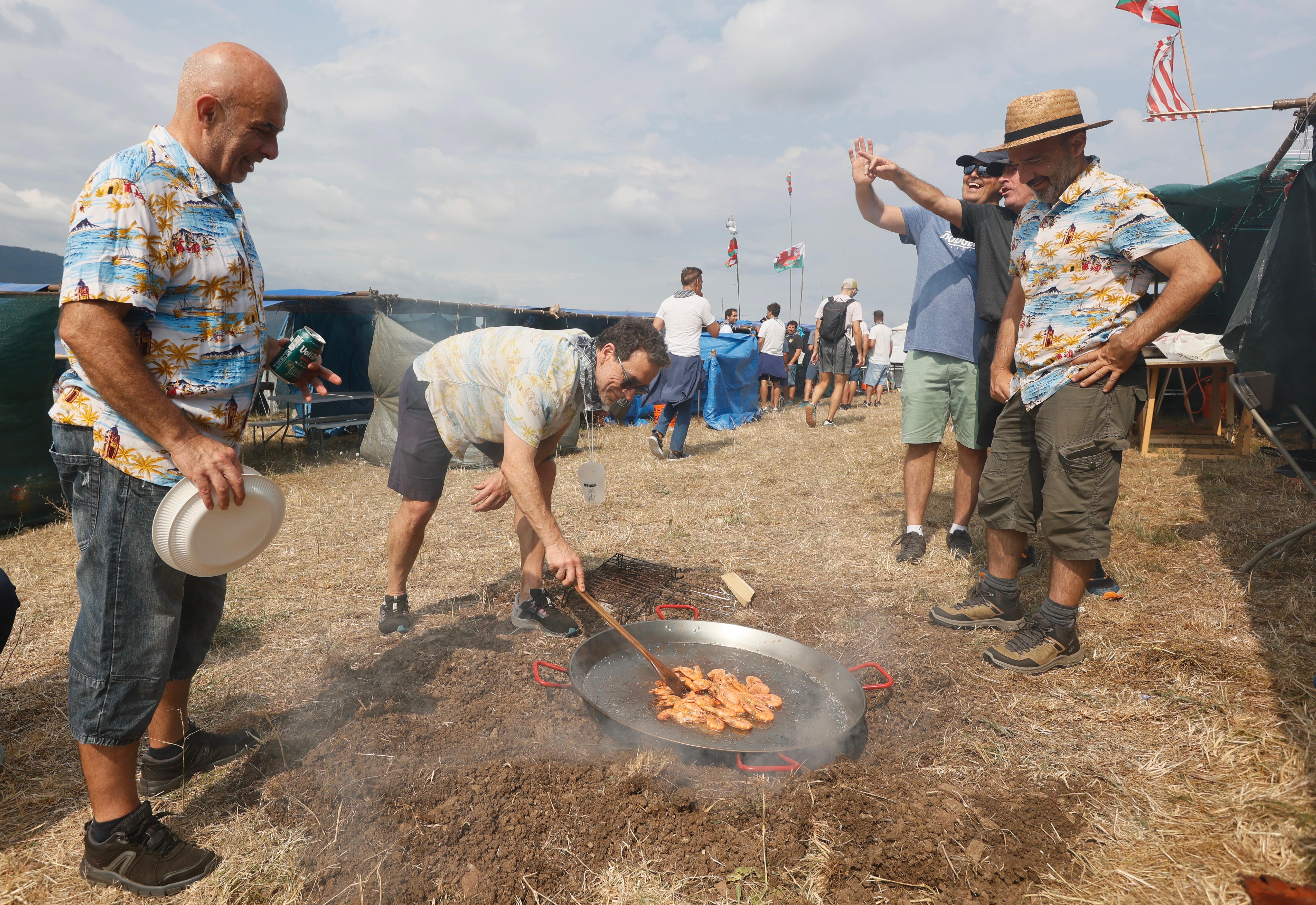 Vuelve La Calma A Las Paellas De Aixerrota Tras El Fuerte Vendaval El vuelve-la-calma-a-las-paellas-de-aixerrota-tras-el-fuerte-vendaval-el