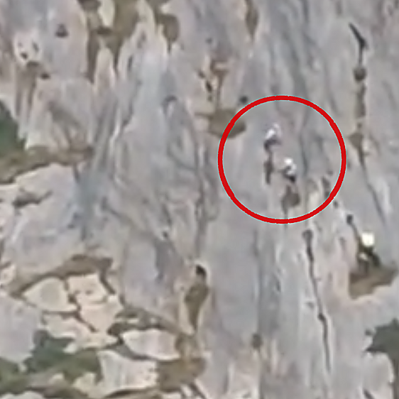 Rescatan a un padre y sus dos hijos tras quedar atrapados en la cresta del Untzillatx