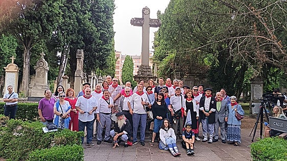 Los Celedones de Oro homenajean a Asun Gorospe y Luis López de Sosoaga