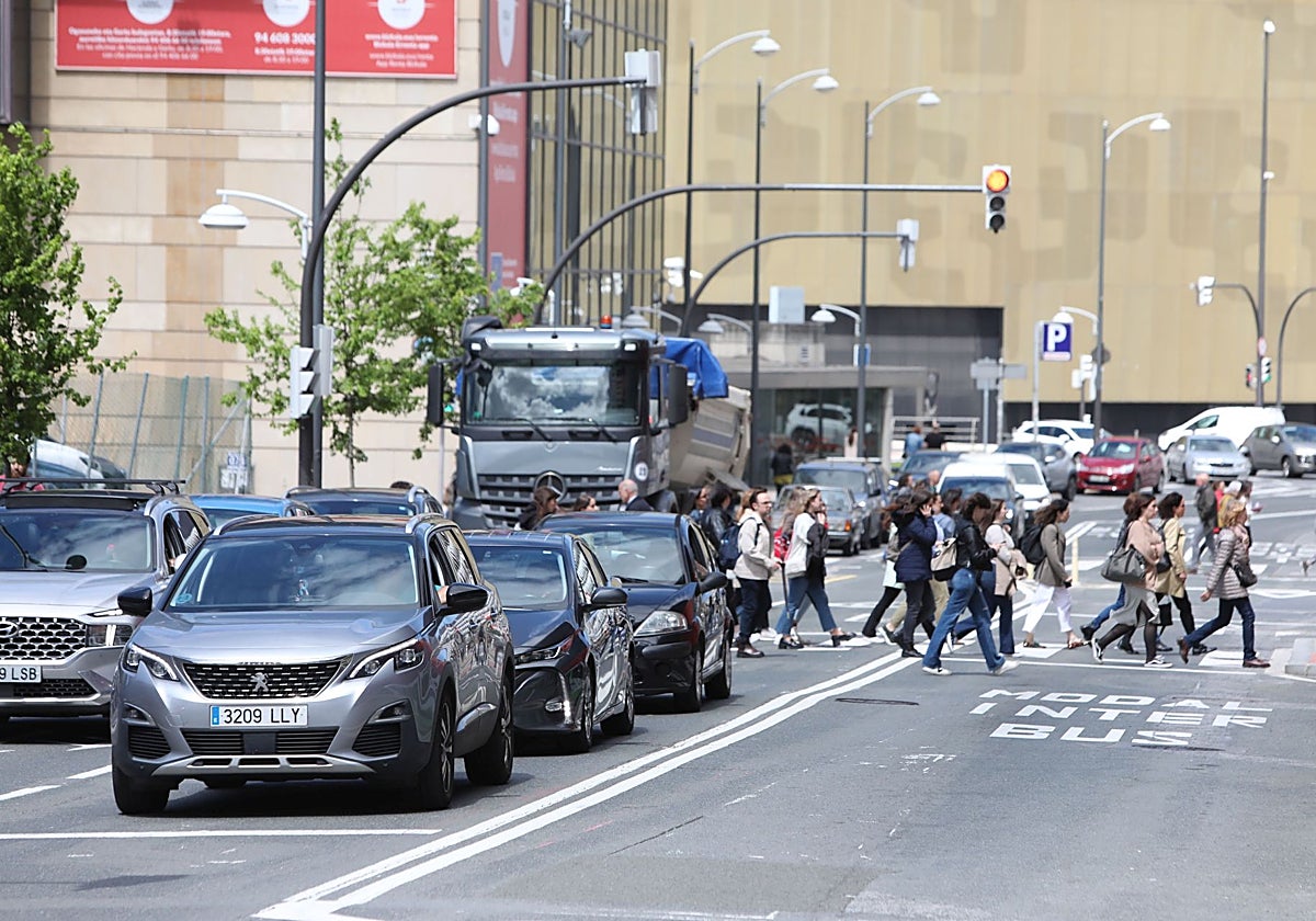 La argucia del infractor para que le quiten el carné a otro en la capital vizcaína