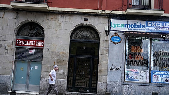 Detenido en Bilbao tras lanzar varias cuchilladas a los policías