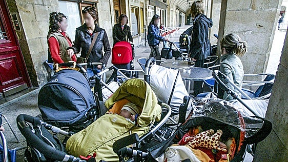 Un tercio de los bebés nacidos en Álava son de madre extranjera