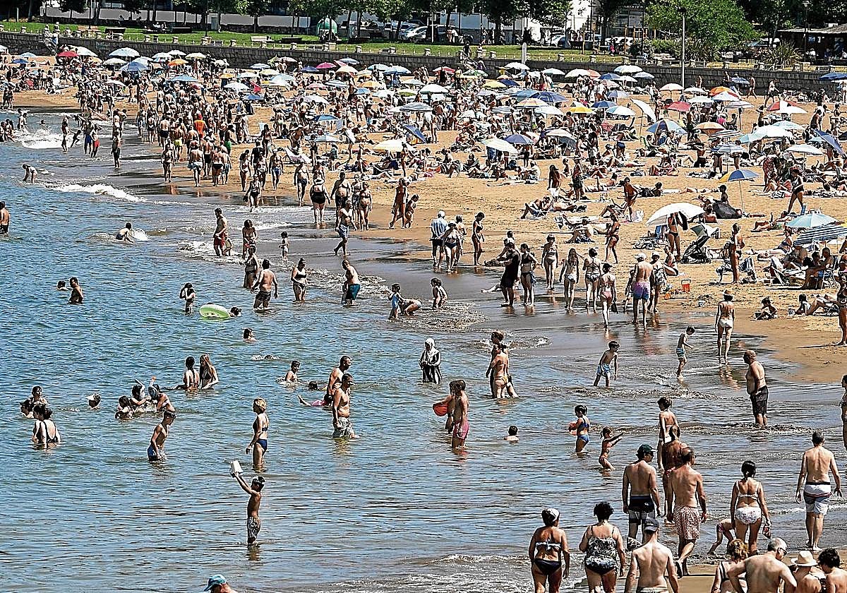 Una «cadena de olas de calor marinas» sacude el Golfo de Vizcaya